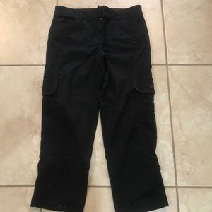 White house black market black cargo capris